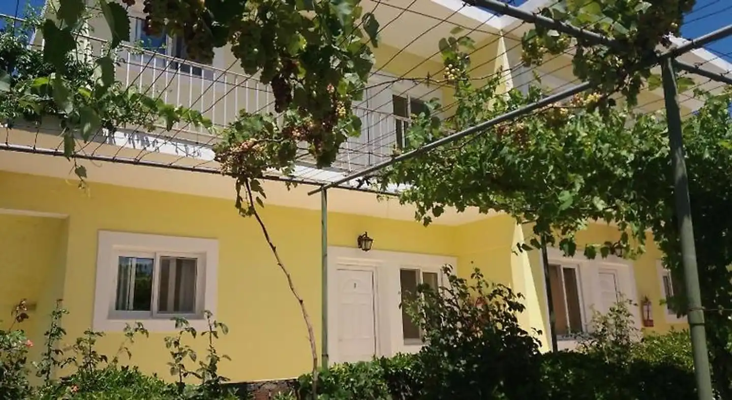 Amadeus Hawaii Studios & Apartments Aussenansicht