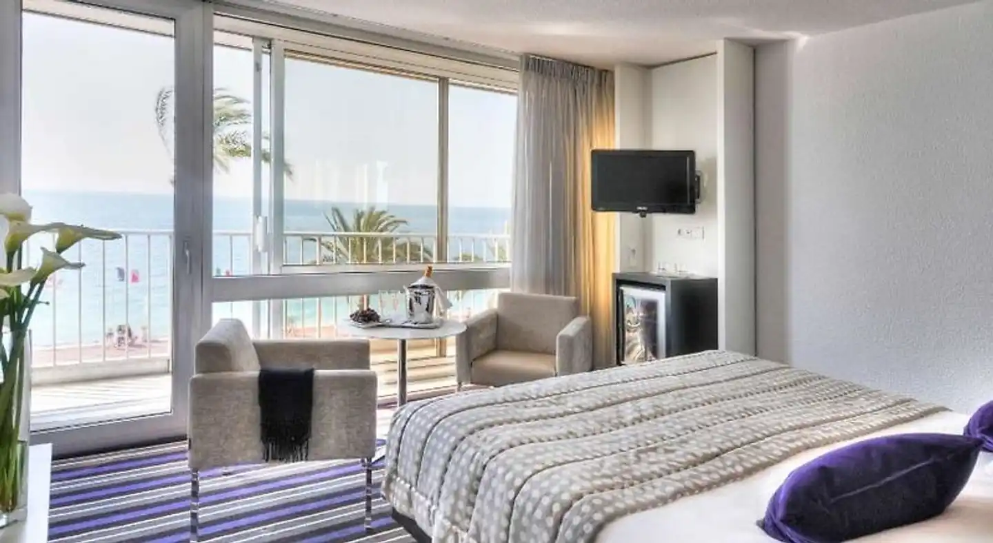 Mercure Nice Promenade des Anglais Hotel Wohnbeispiel