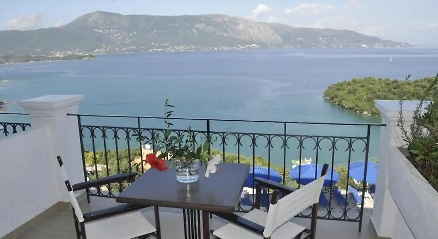 Kommeno Bella Vista Terrasse