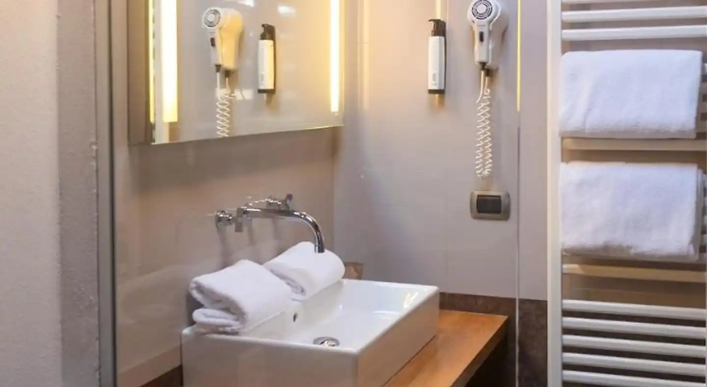 Piccolo Hotel Suite Resort Badezimmer