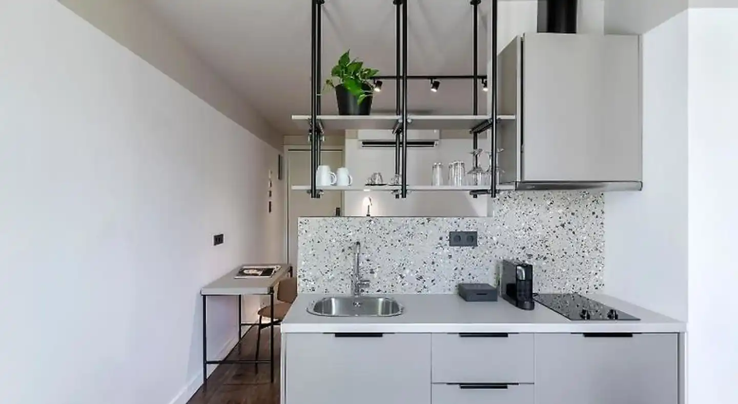 The Athenians Art Apartments Wohnbeispiel