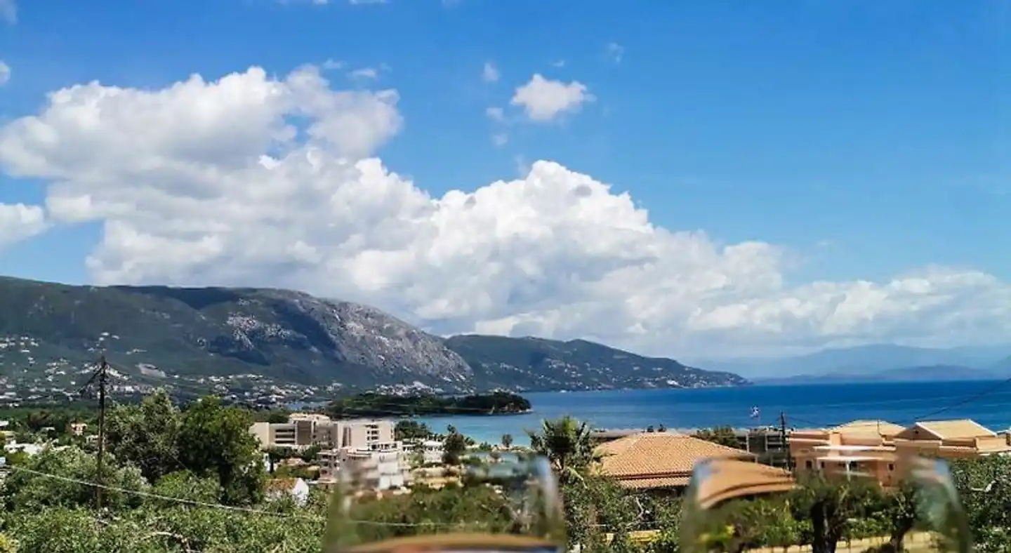 Ilias Apartments Dassia Landschaft