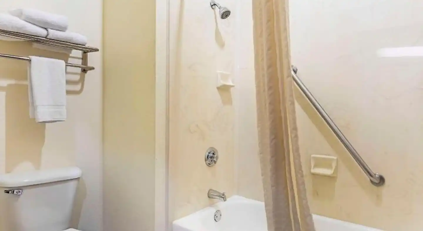 BEST WESTERN Fort Worth Inn & Suites Badezimmer