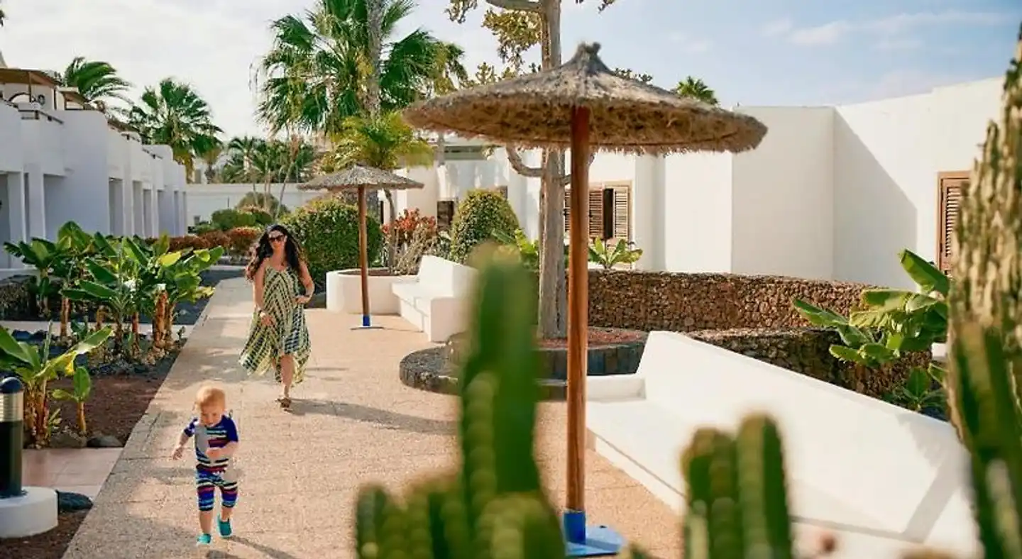 TUI BLUE Flamingo Beach Garten
