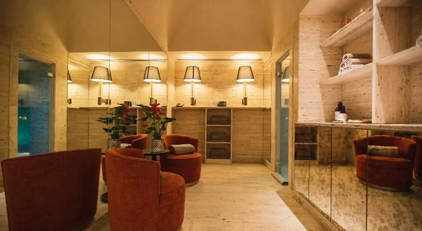 Park Hyatt Milan Lobby