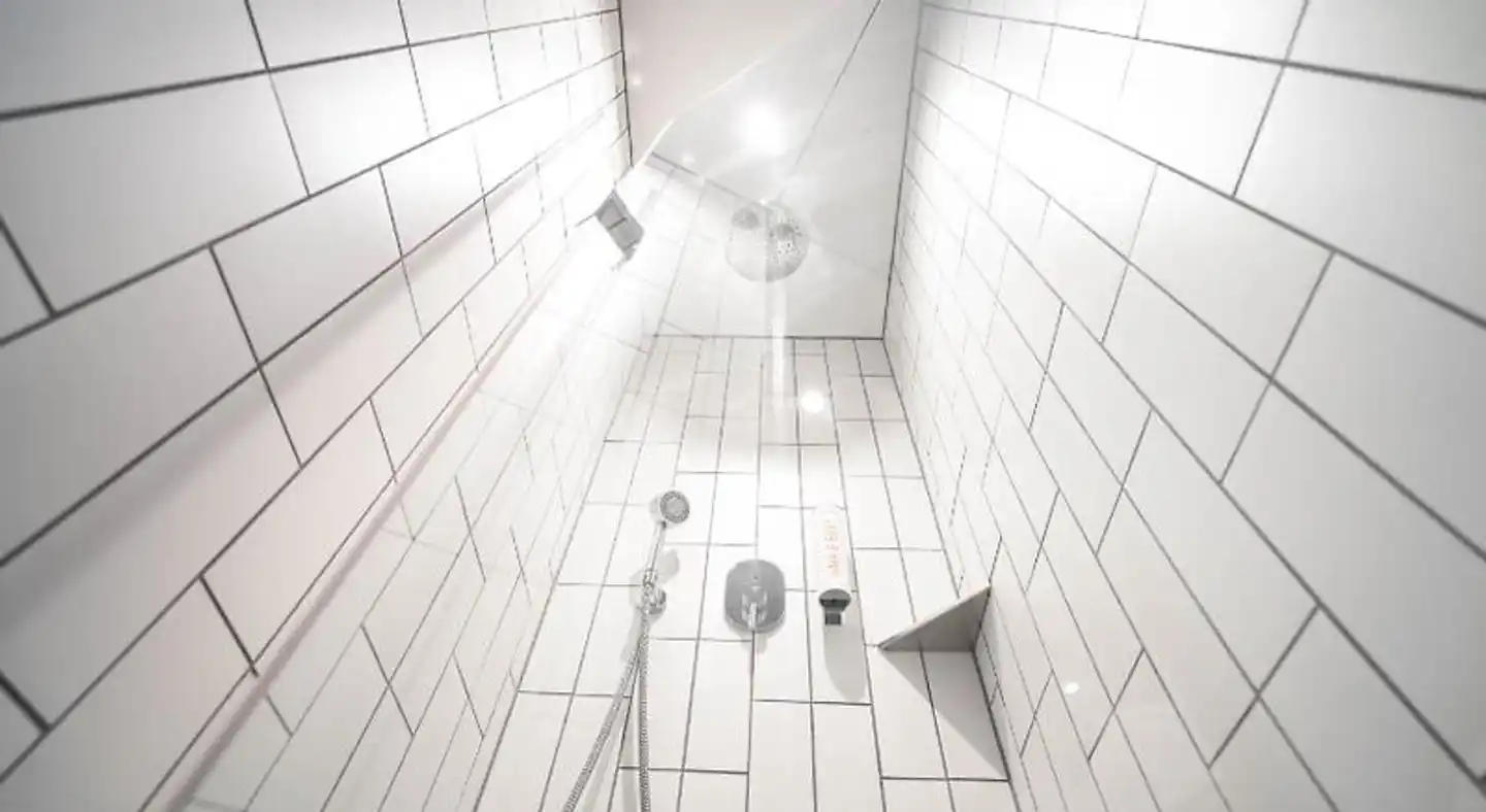 GREFIS Hotel Modellaufnahme