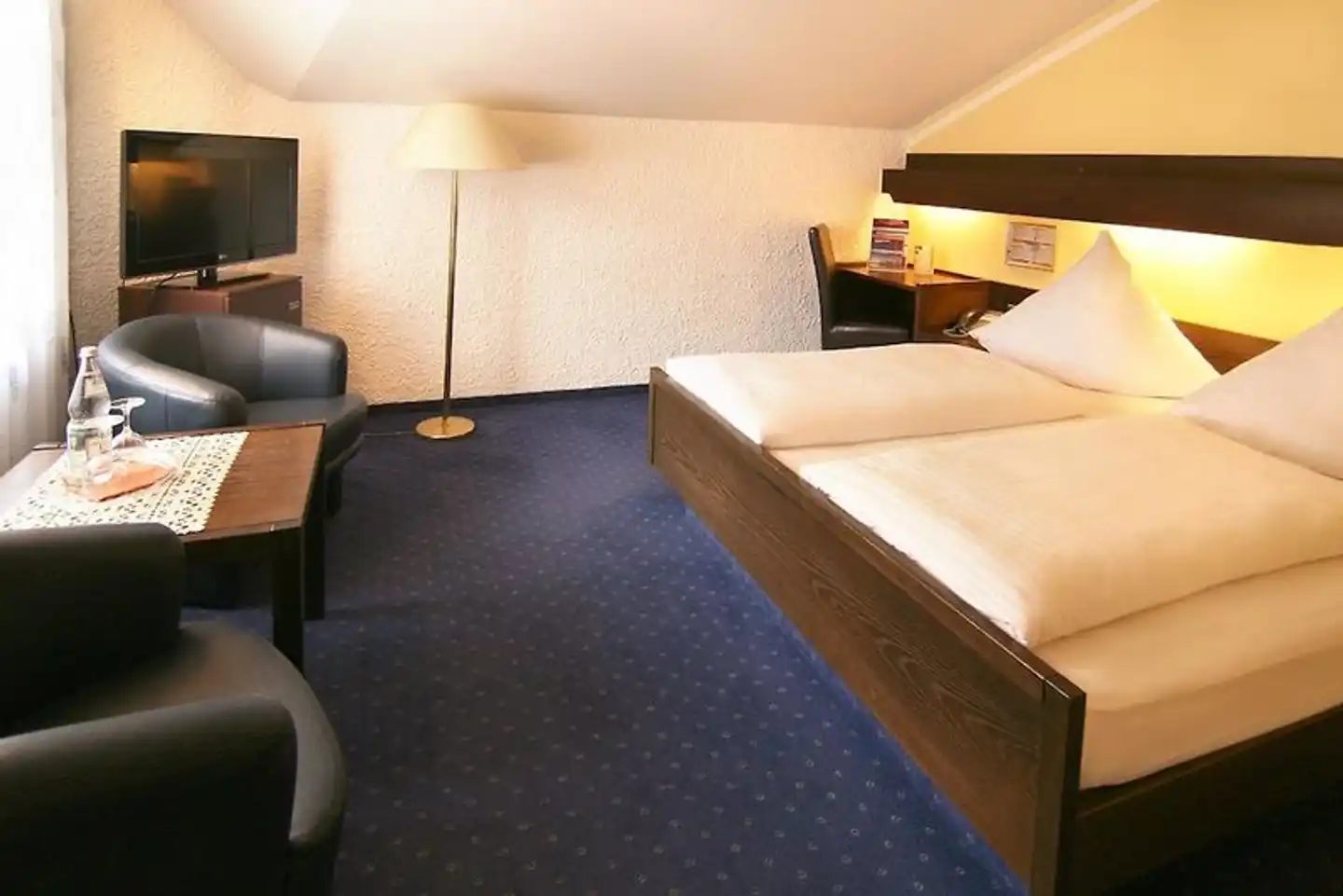 Hotel St. Georg - Regensburg Wohnbeispiel