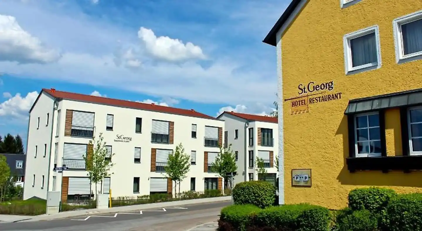 Hotel St. Georg - Regensburg Aussenansicht