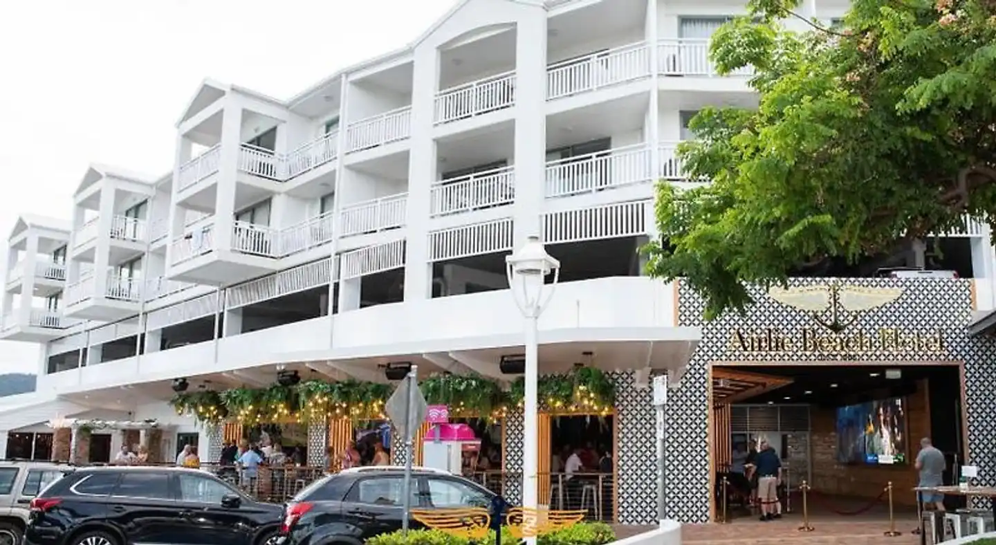 Airlie Beach Hotel Aussenansicht