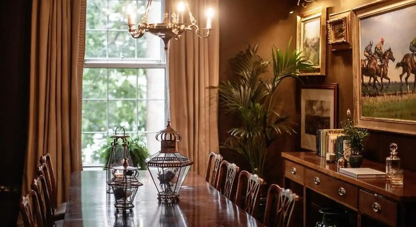 Pembroke Town House Bar