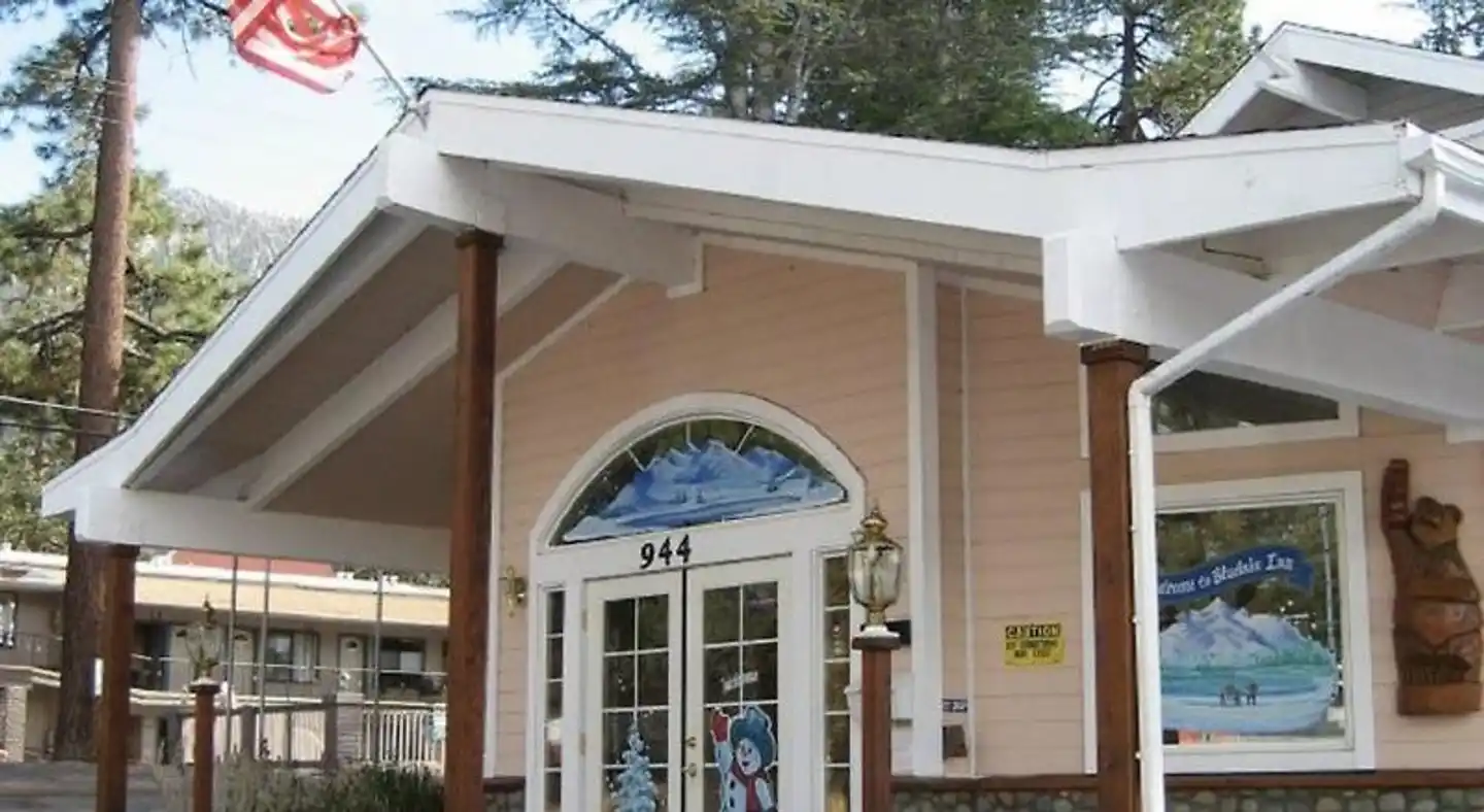 Bluelake Inn @ Heavenly Village Aussenansicht