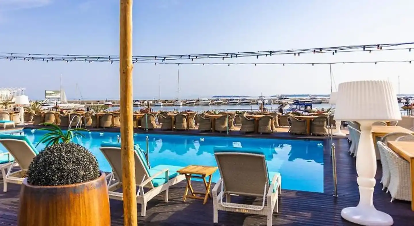 Palace Marina Dinevi Hotel Pool