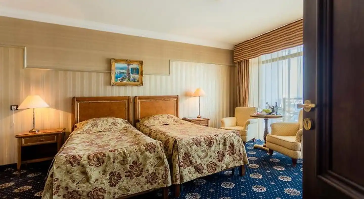 Palace Marina Dinevi Hotel Wohnbeispiel