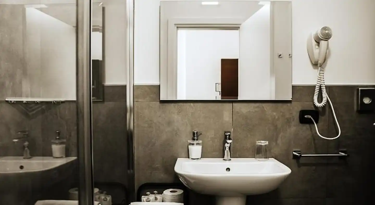 Travel Station Badezimmer