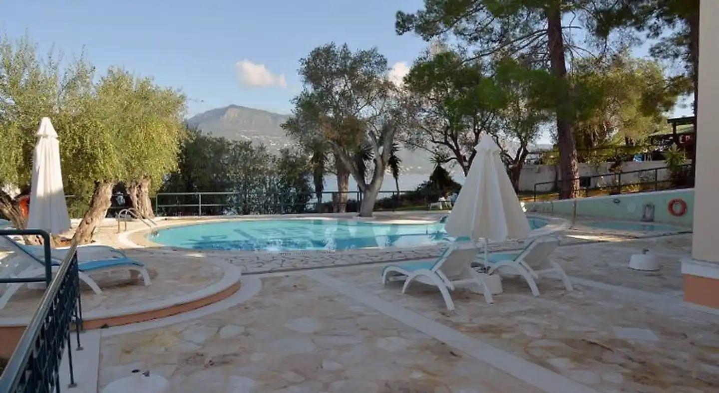 Saint Nicholas Beach Apartments Strand