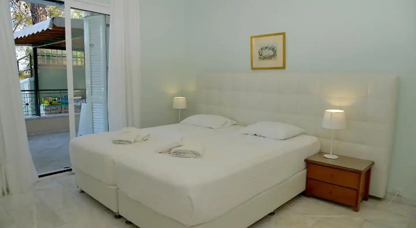 Saint Nicholas Beach Apartments Wohnbeispiel