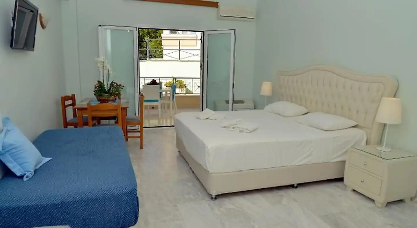 Saint Nicholas Beach Apartments Wohnbeispiel