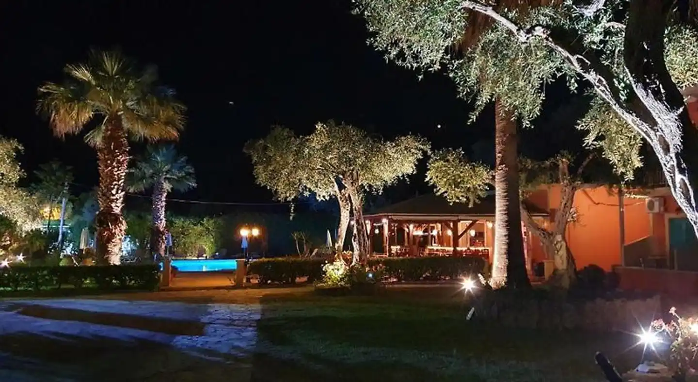 Phivos Hotel Terrasse