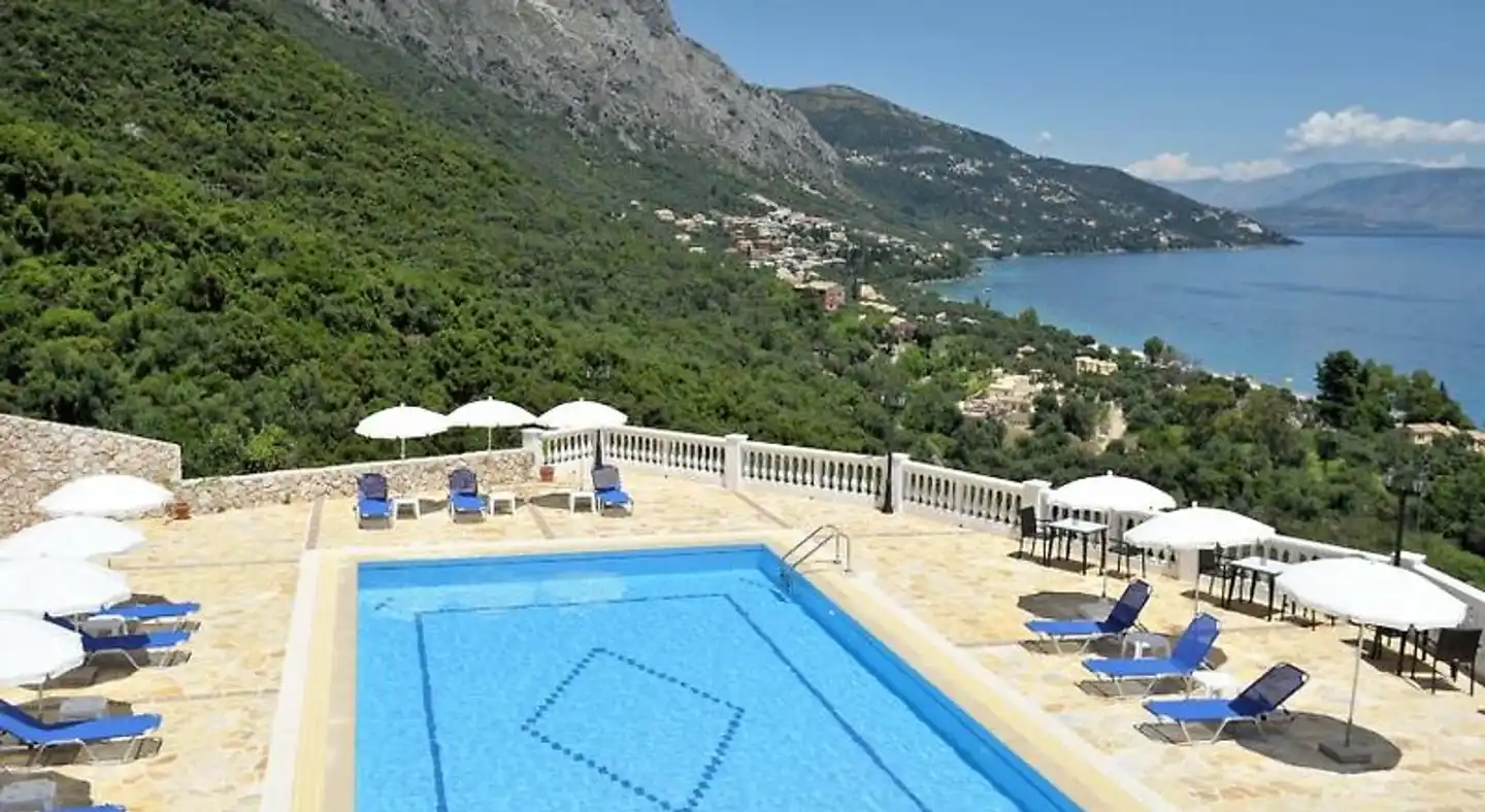 BBB - Barbati Blick Bungalows Pool