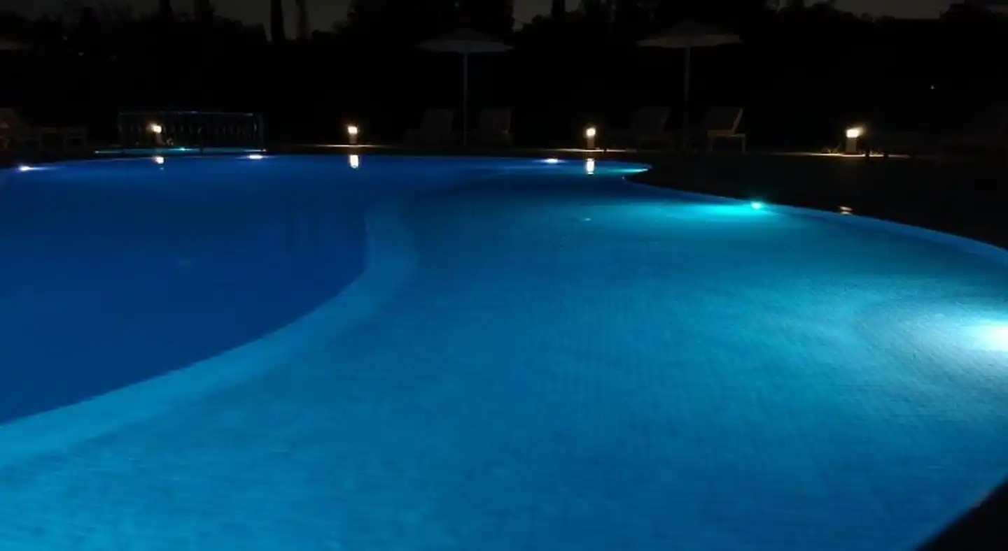 Santos Luxury Apartments Hallenbad