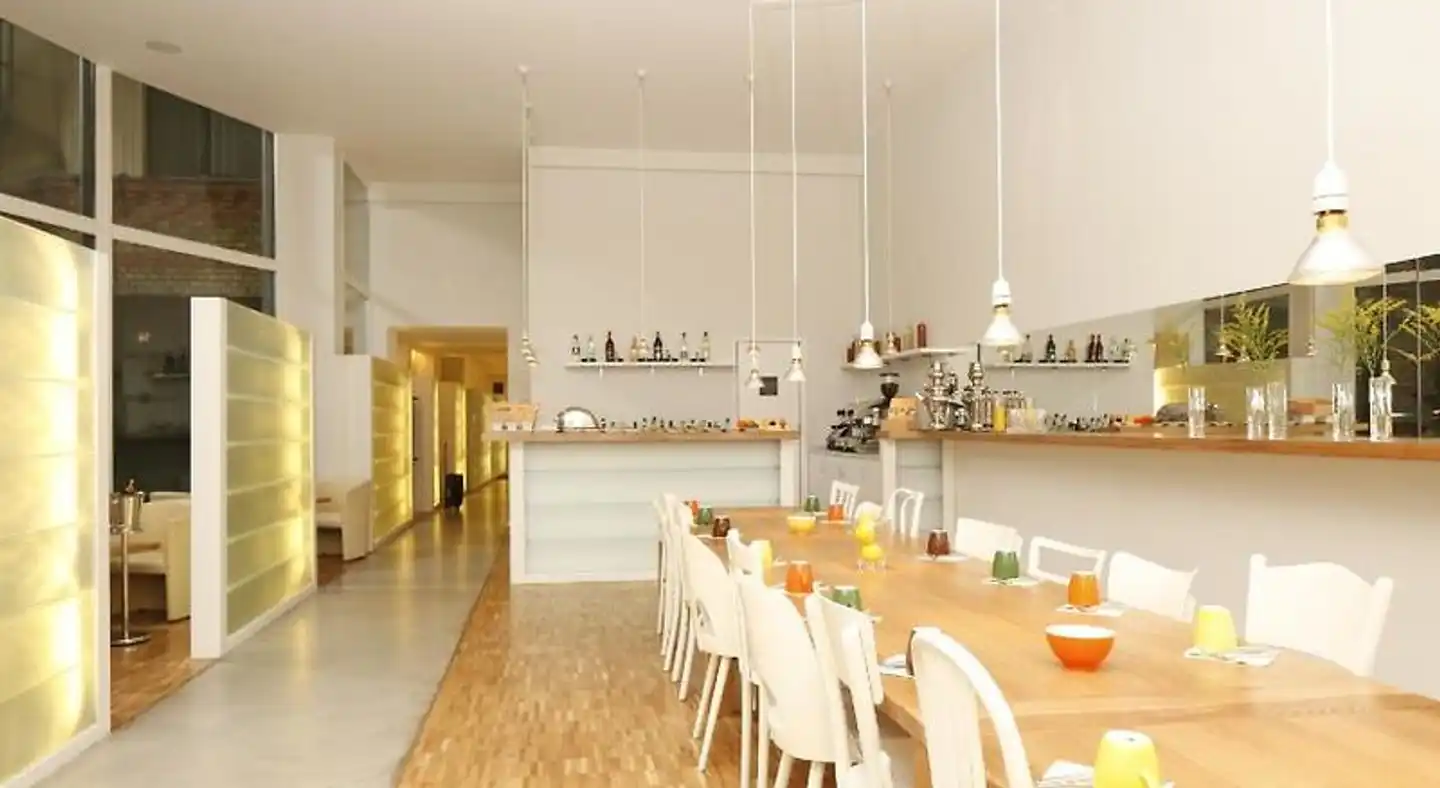 Hotel 38 Restaurant