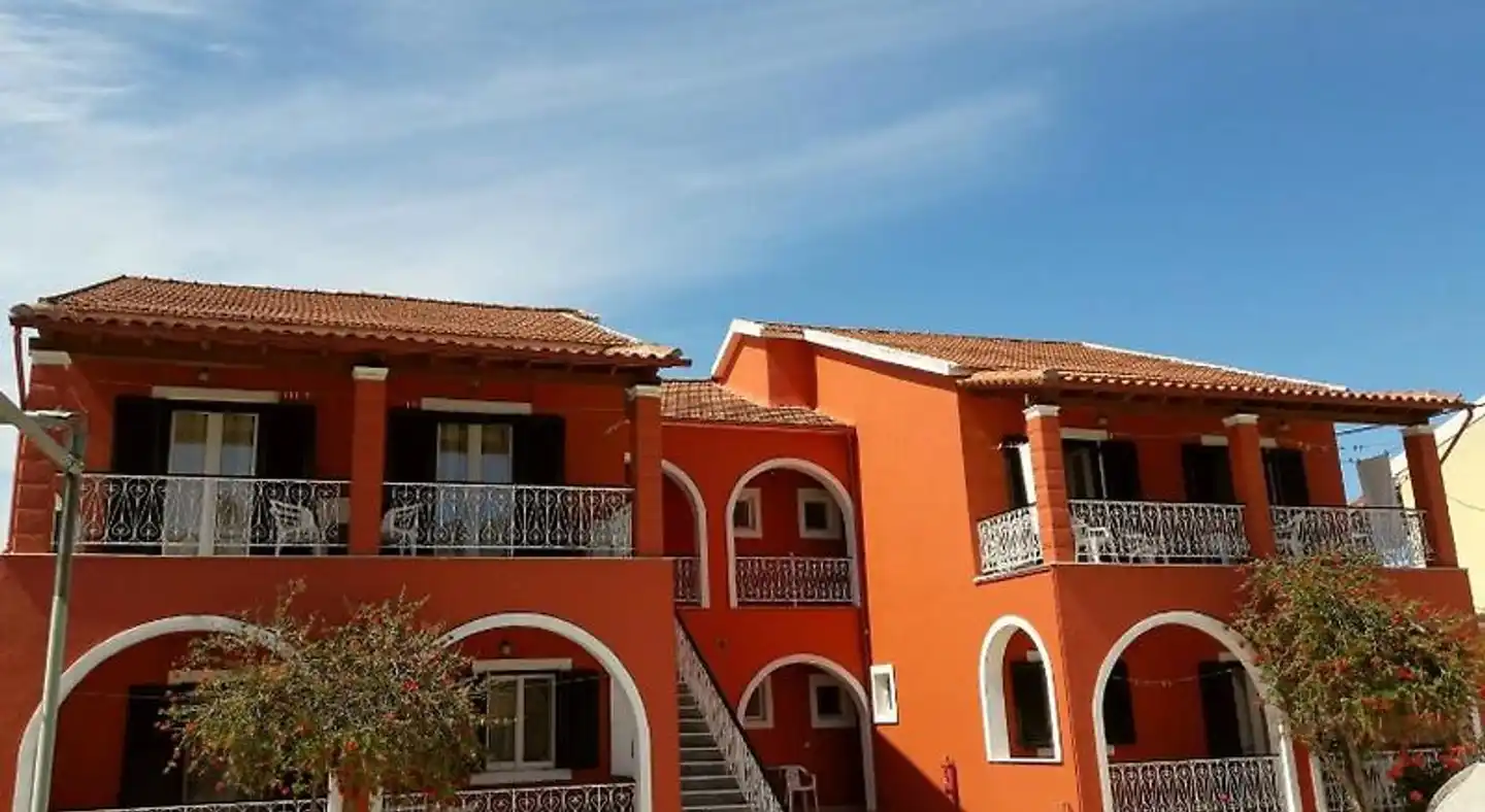 Niki Studios and Apartments Aussenansicht