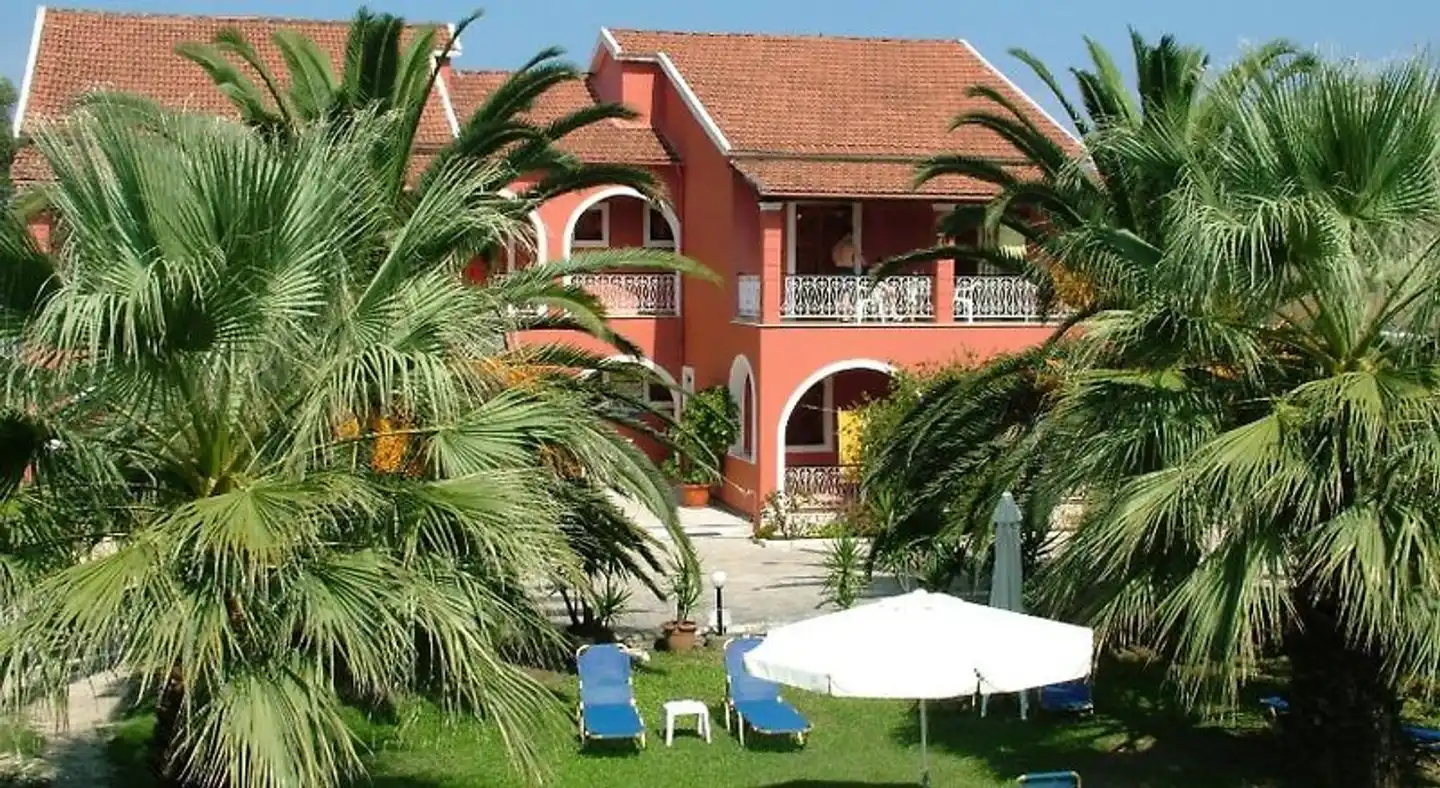 Niki Studios and Apartments Aussenansicht