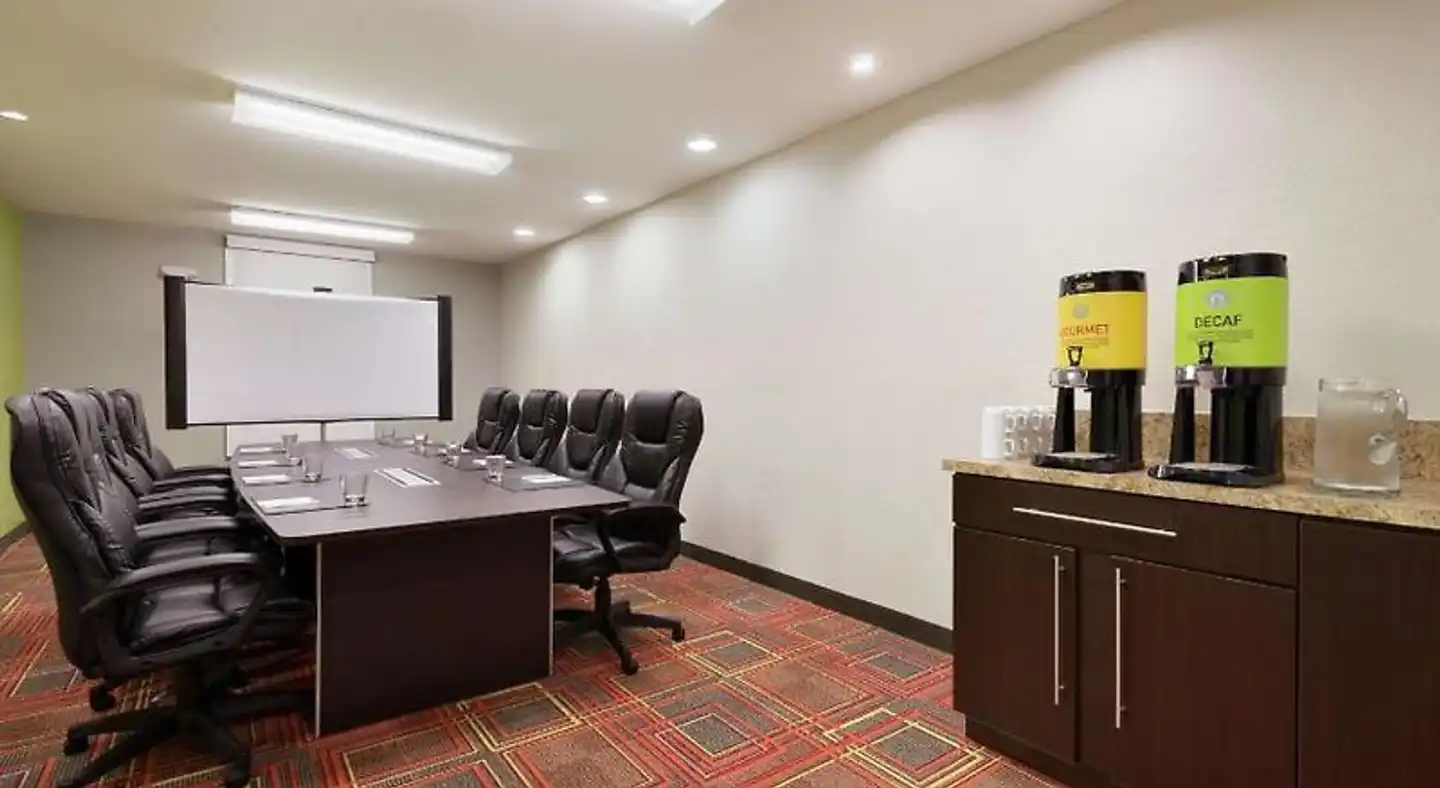 Home2 Suites by Hilton Florida City Konferenz