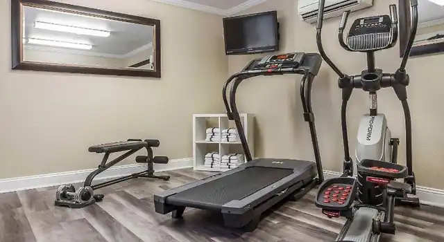 Inn Off Capitol Park, an Ascend Collection Hotel Sport und Entertainment