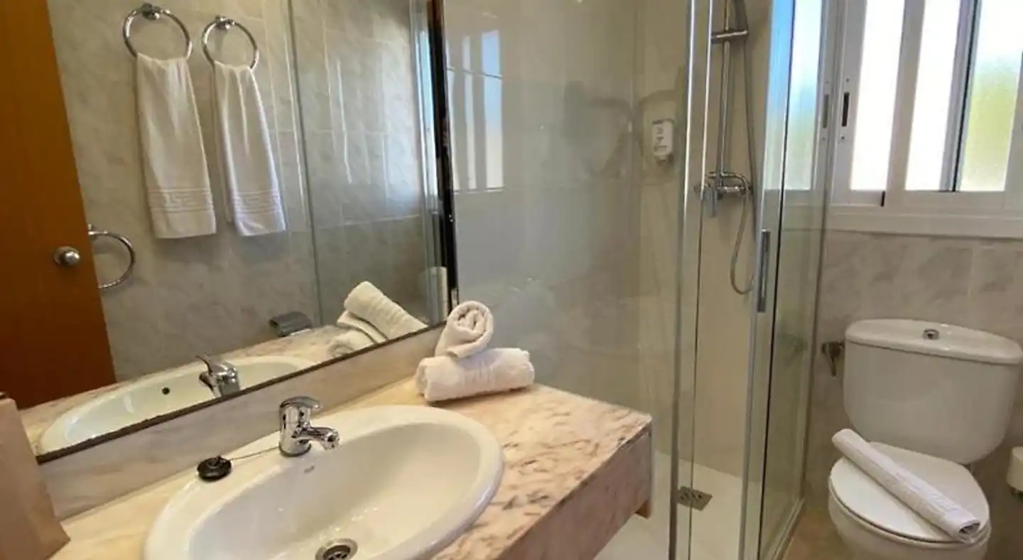 Aparthotel Solifemar Badezimmer