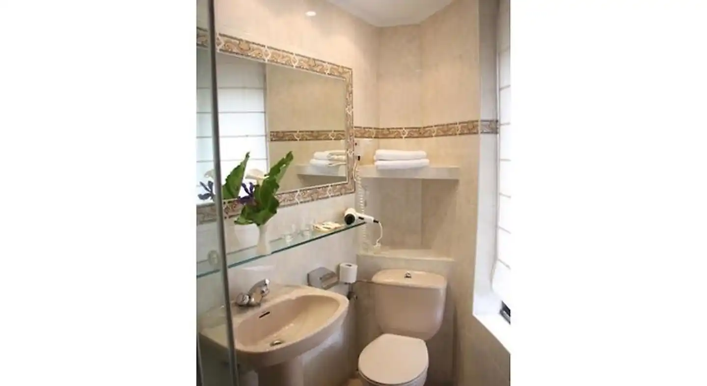Hostal Bahía Badezimmer