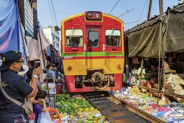 Thailand - Auf den Spuren von Land und Leuten (Gruppenreise) Personen