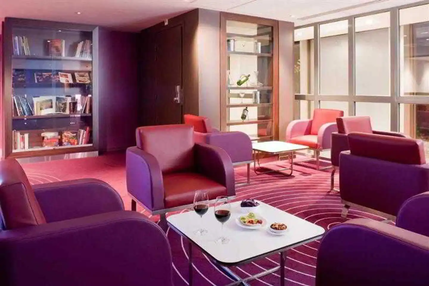 Mercure Paris Centre Eiffel Tower Hotel Lobby