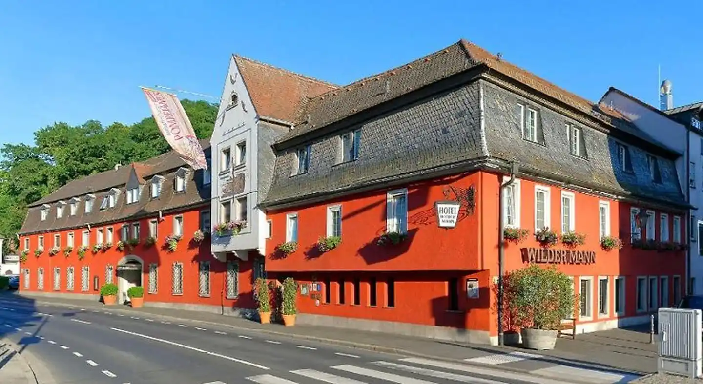 Wilder Mann Aussenansicht