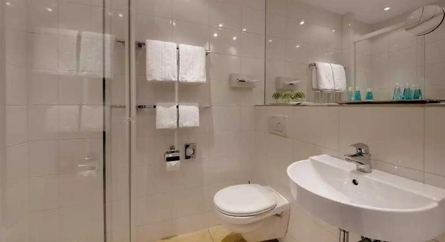 Hotel Atrium München Badezimmer
