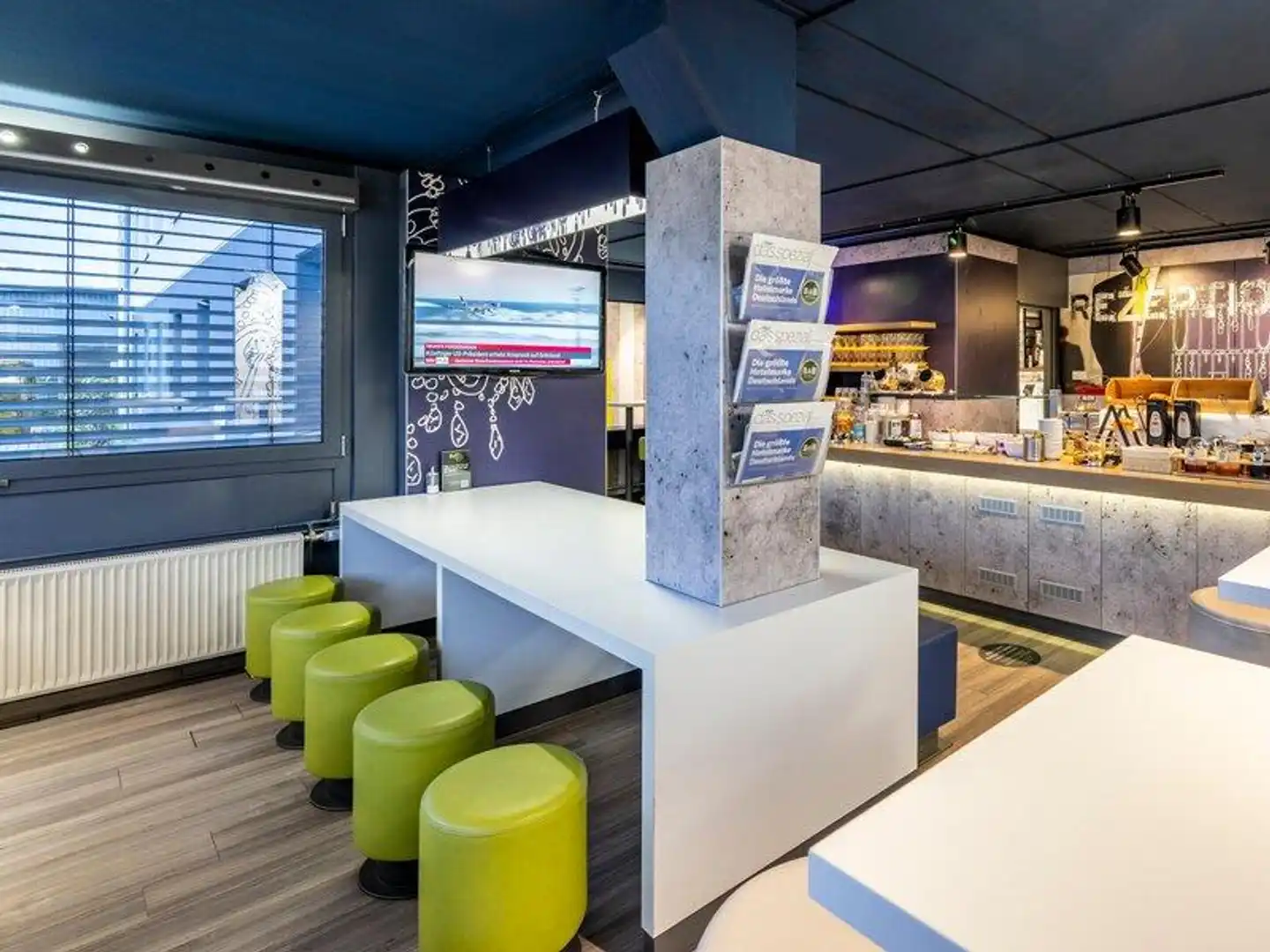 B&B Hotel Leipzig-Schönefeld Bar