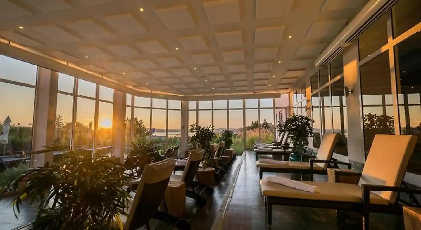 Balmer See - Hotel · Golf · Spa Restaurant