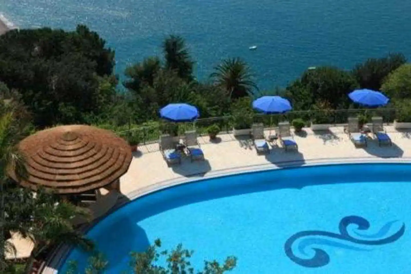 Hotel Raito Pool