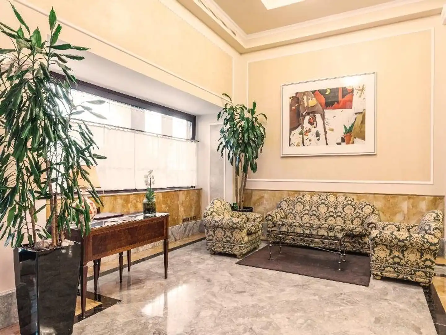 Doria Grand Hotel Lobby