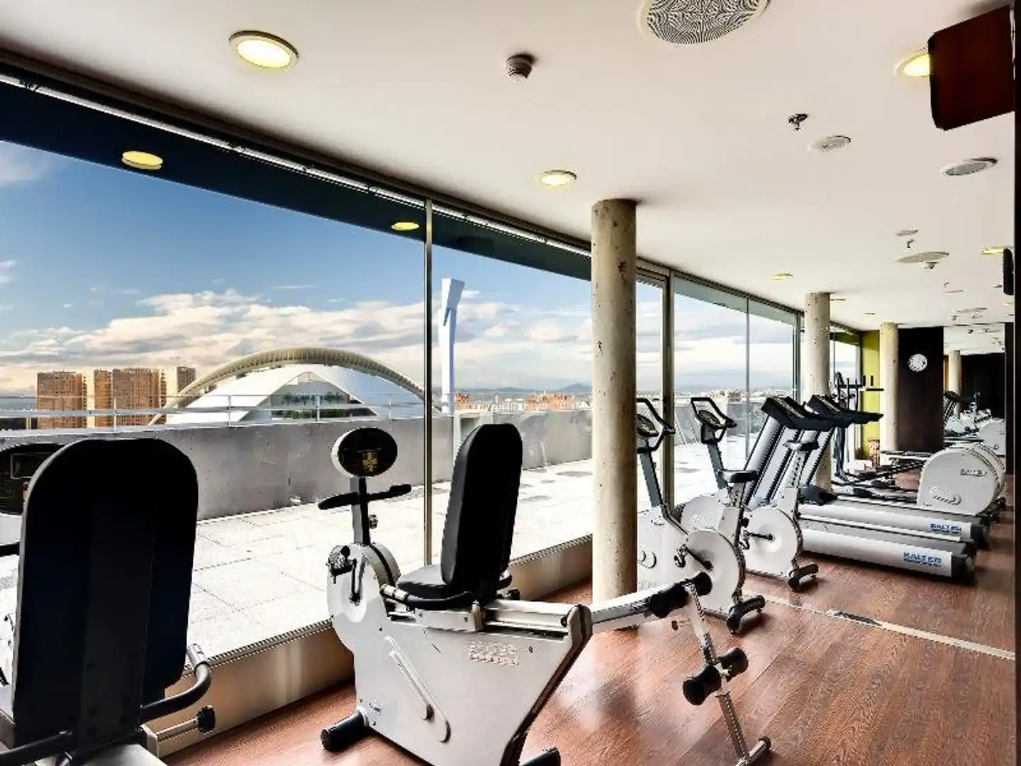 Barceló Valencia Sport und Entertainment