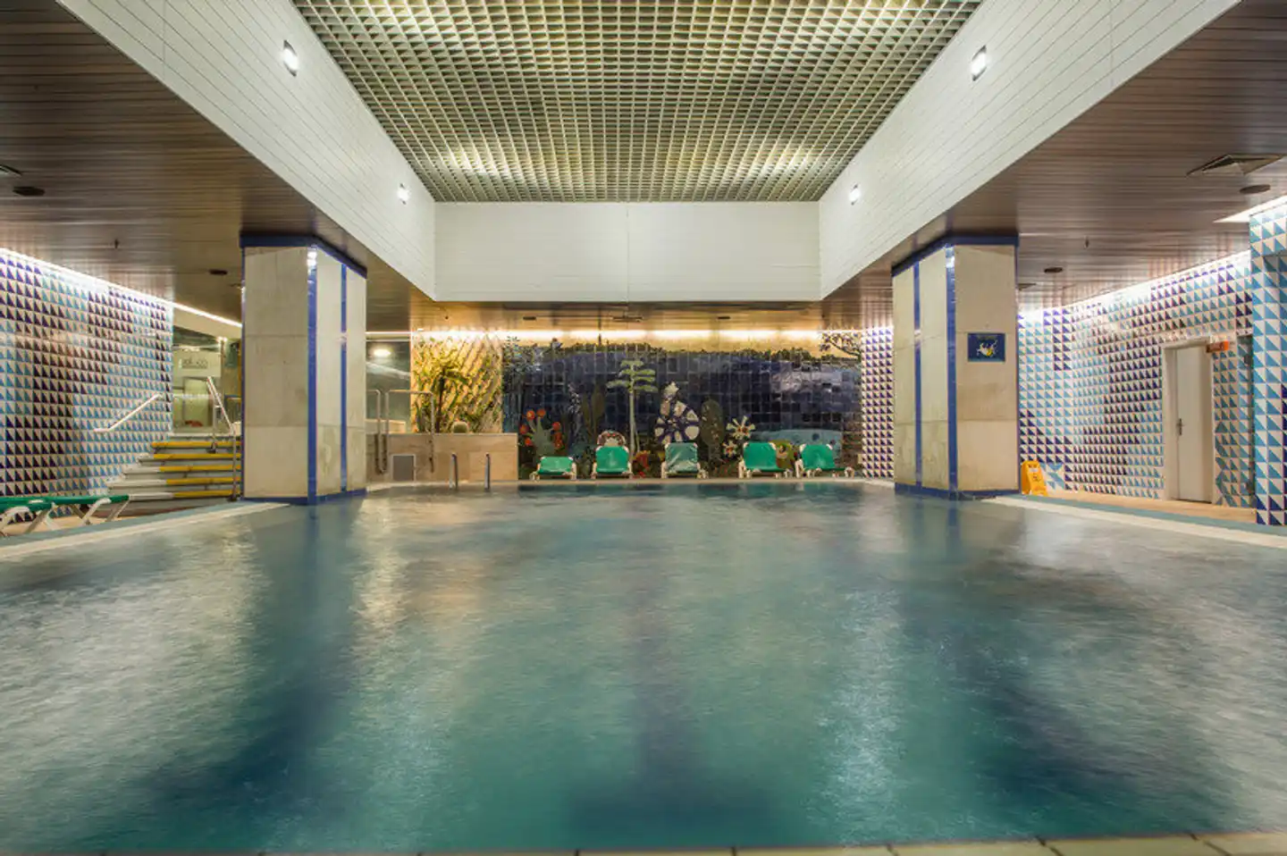 Porto Palácio Hotel Congress & Spa Pool