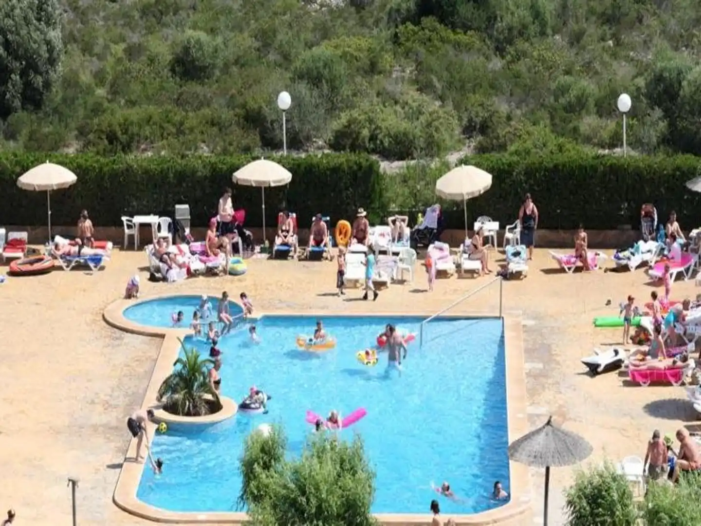 HSM Canarios Park Pool