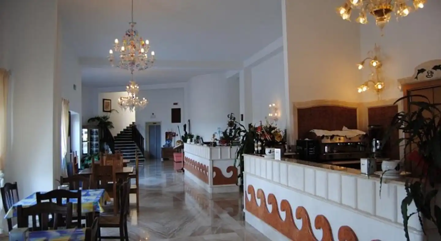 Brancamaria Bar
