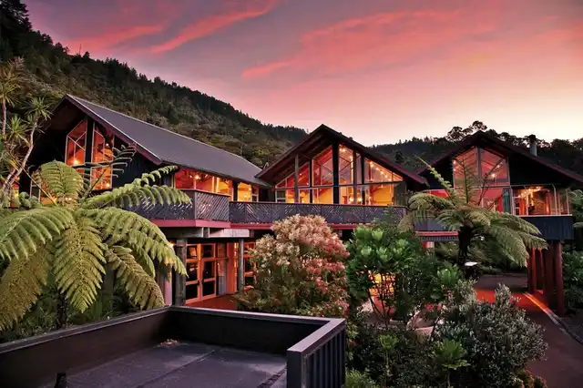 Grand Mercure Puka Park Resort Aussenansicht