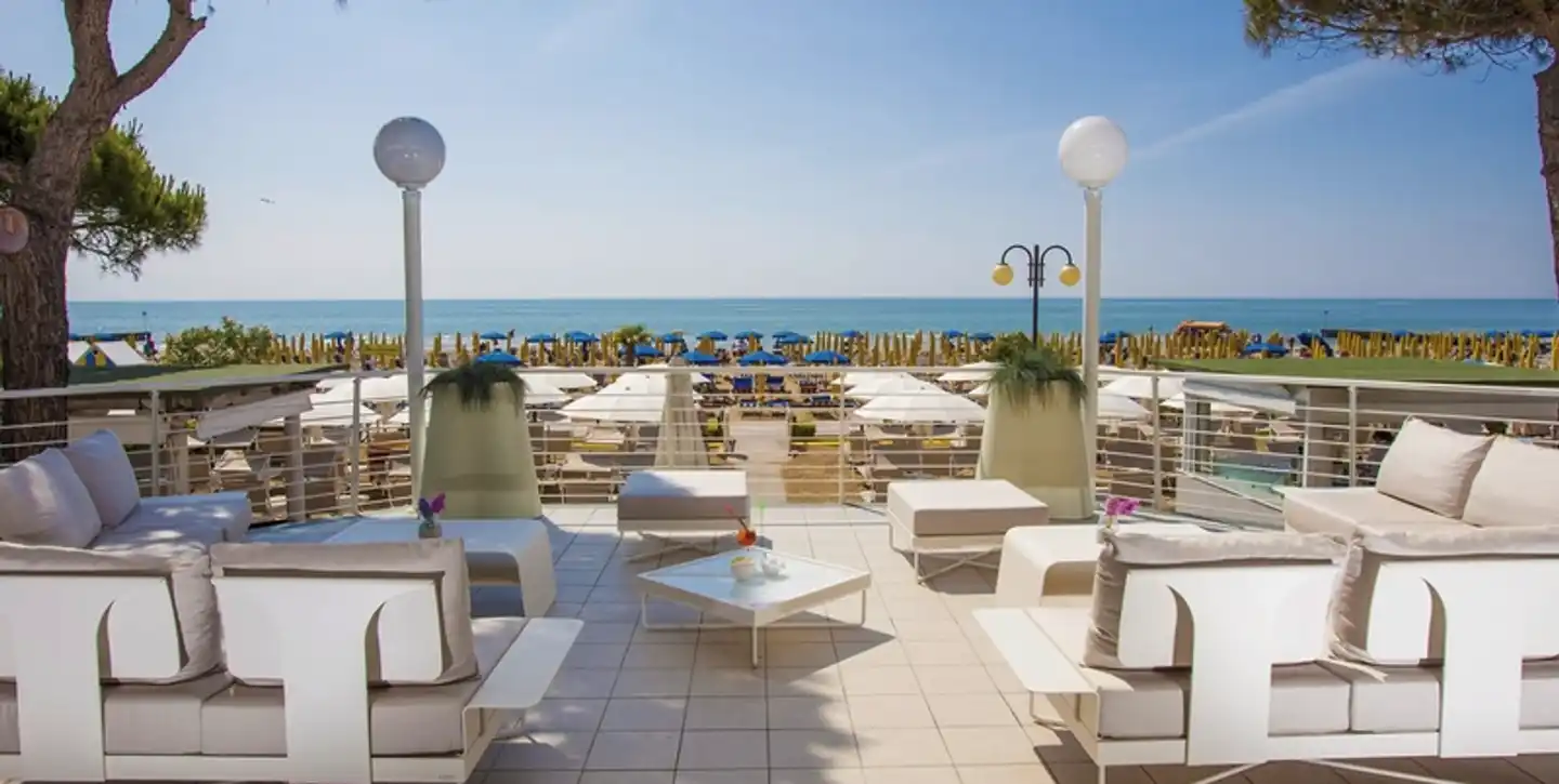 Carlton Terrasse