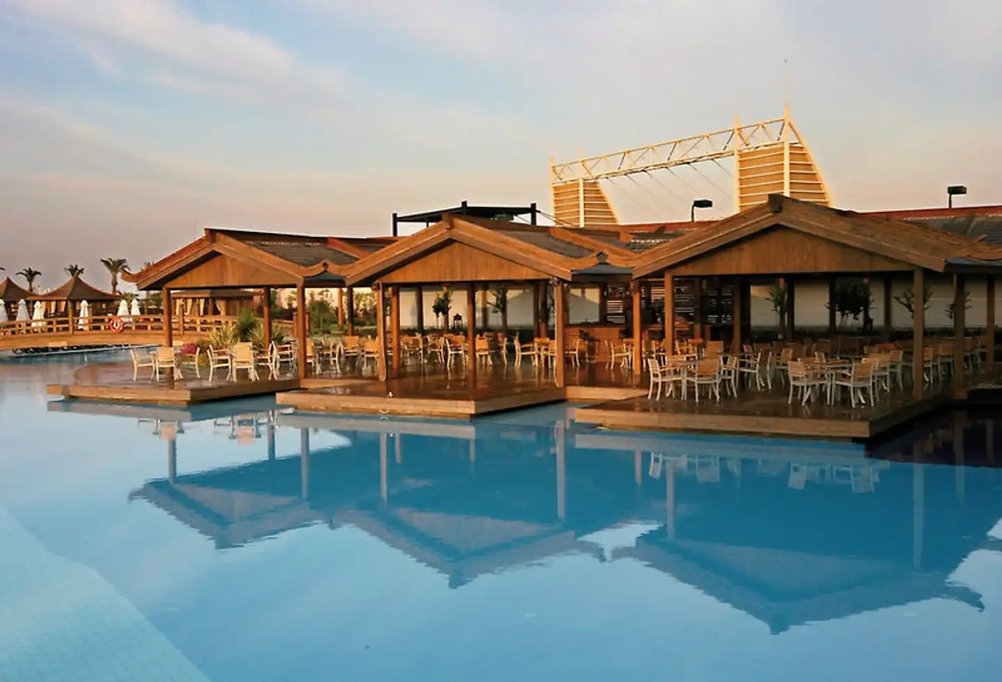 Limak Lara De Luxe Resort Pool