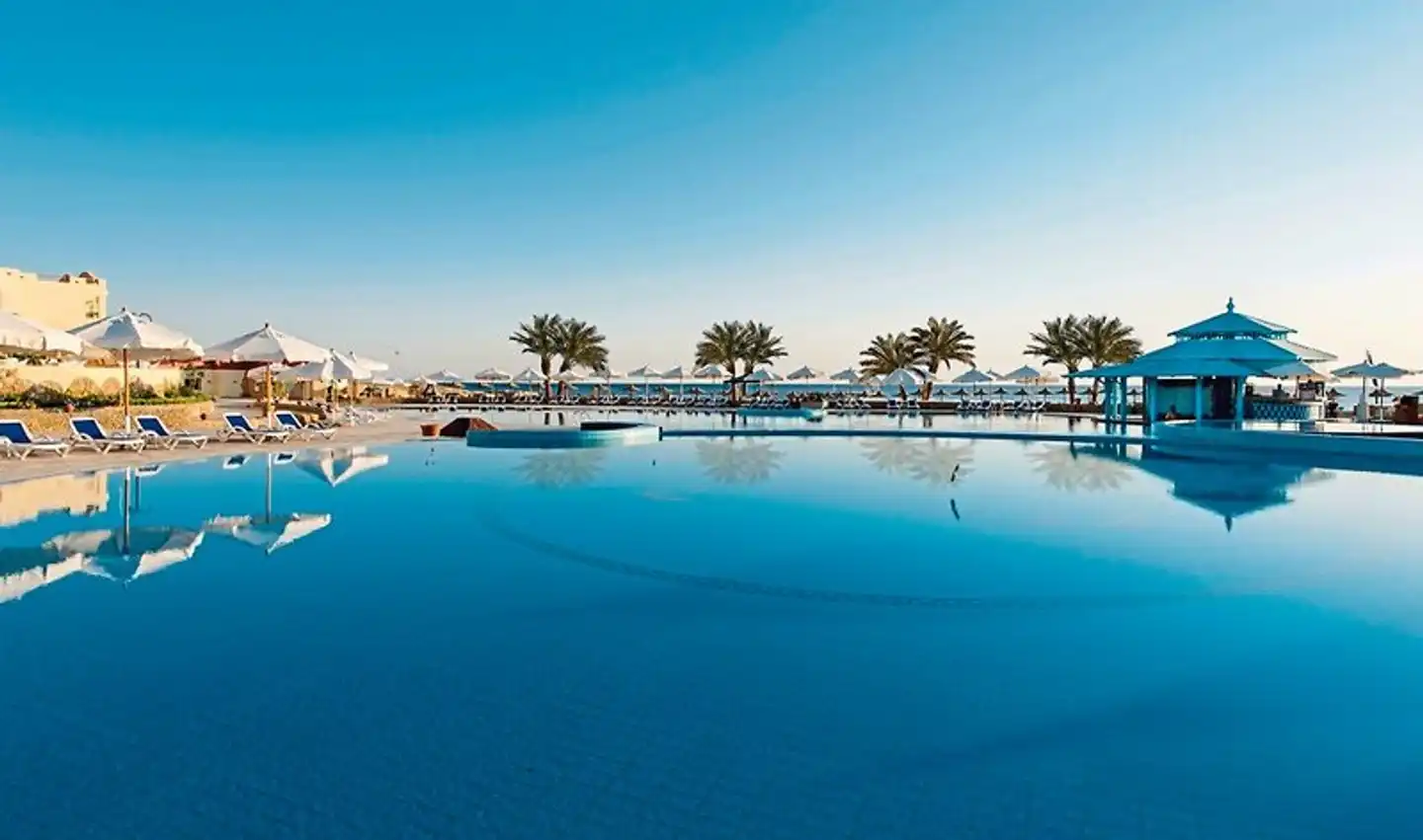 Concorde Moreen Beach Resort & Spa Pool