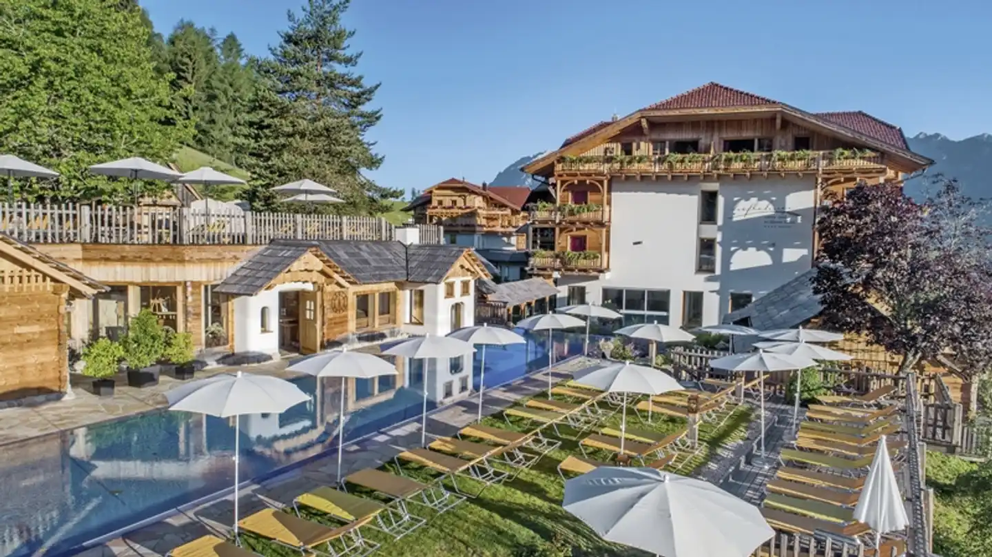 Natur & Wellnesshotel Höflehner Aussenansicht