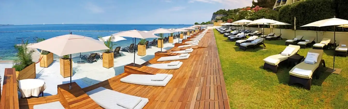Grand Hotel Bernardin Terrasse