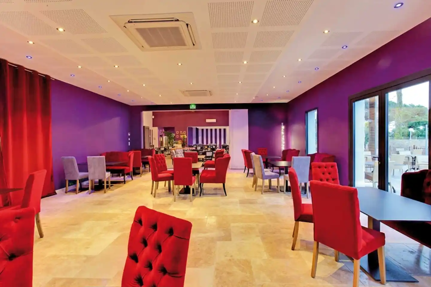 La Lagune Restaurant